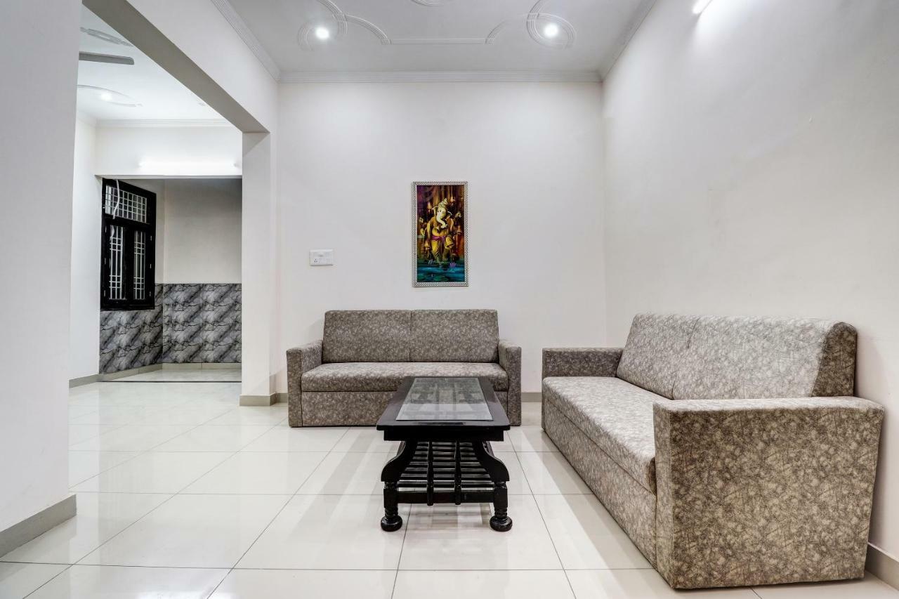 Oyo 38208 Hotel Prakash Kunj Lucknow Exteriör bild
