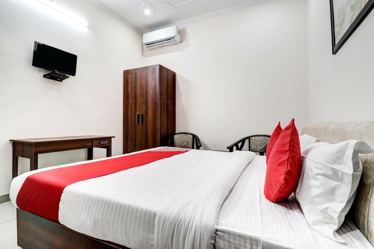 Oyo 38208 Hotel Prakash Kunj Lucknow Exteriör bild